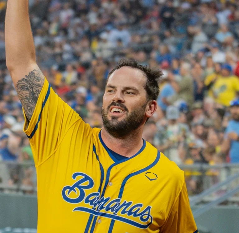 Mike Moustakas